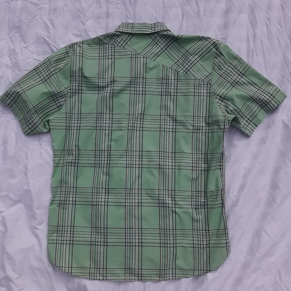 Volcom button down - Picture 3 of 3